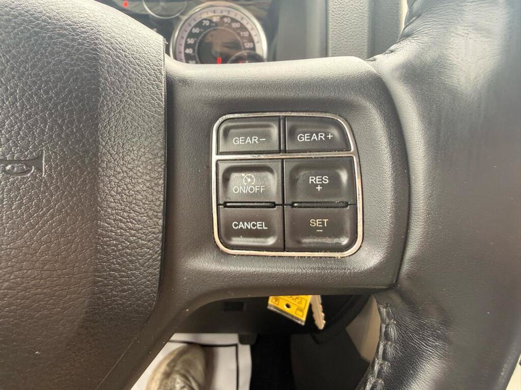 Used 2019 RAM 1500 Classic Warlock AWD/4WD image 18