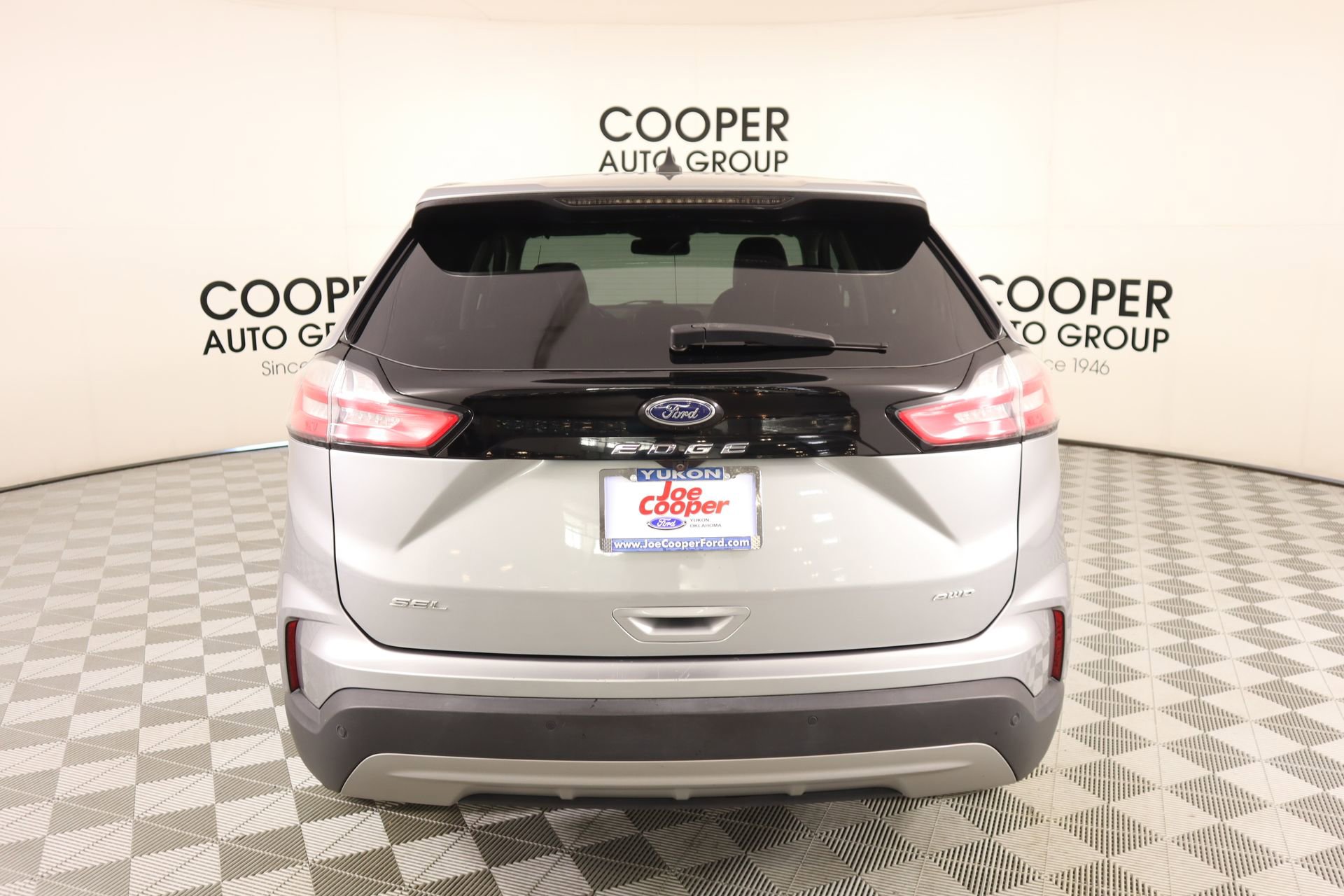 Used 2023 Ford Edge SEL image 21