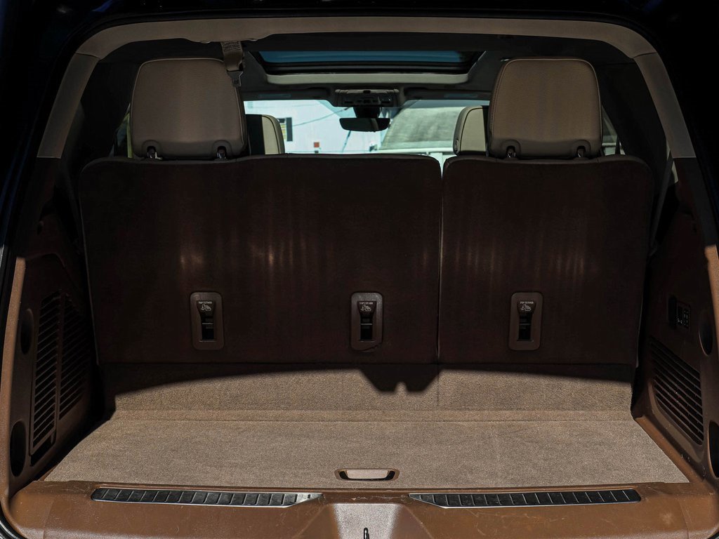 Used 2022 GMC Yukon Denali image 38