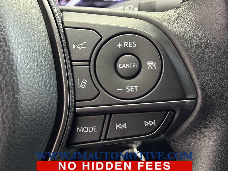 Used 2023 Toyota Camry SE w/ Blackout Package (TMS) image 40