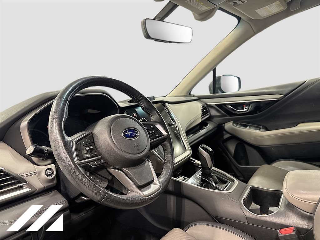 Used 2022 Subaru Outback Limited AWD/4WD image 9