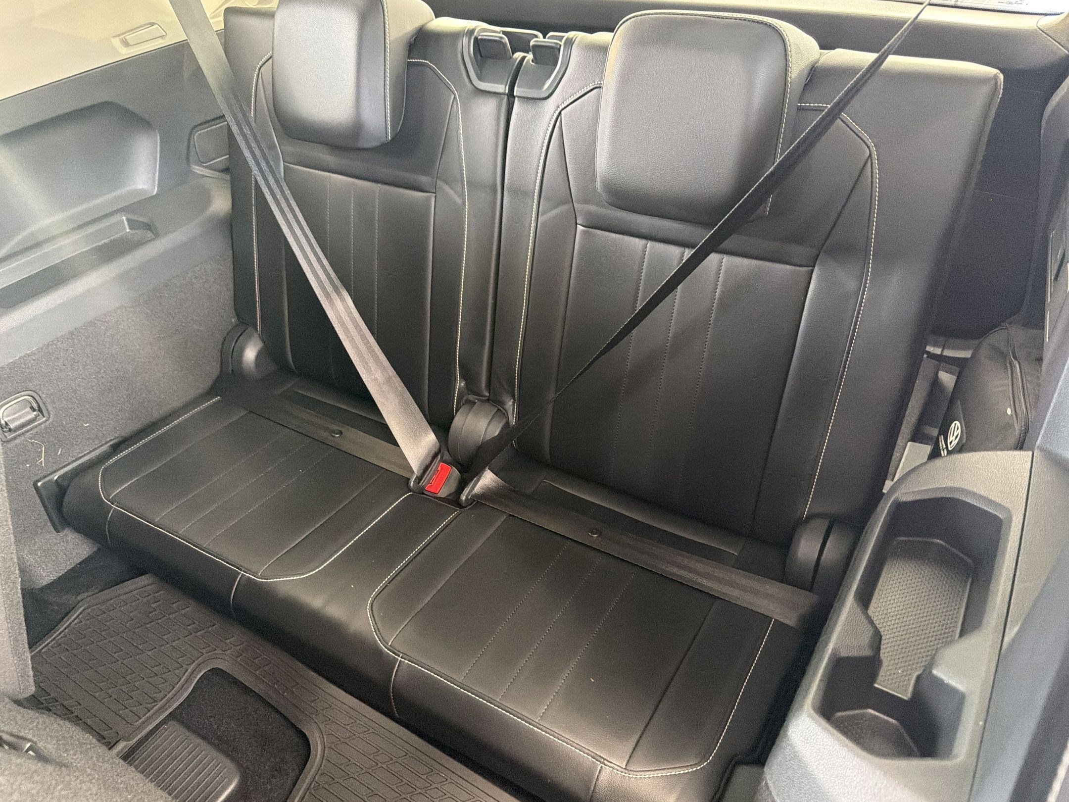 Used 2022 Volkswagen Tiguan SE FWD image 29