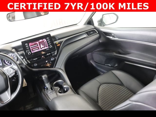 Used 2022 Toyota Camry SE FWD image 32