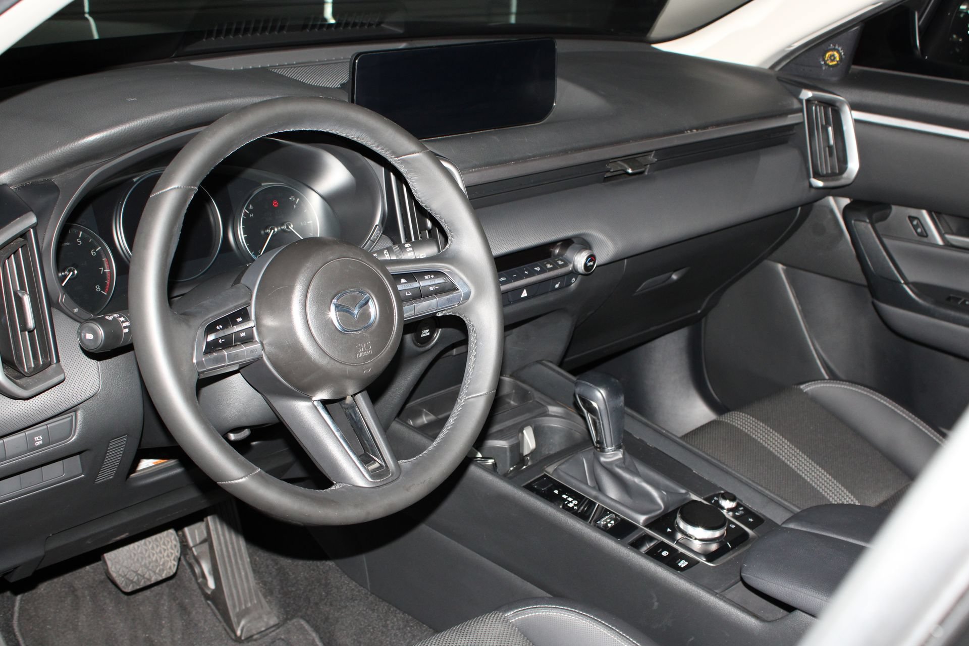 Used 2024 MAZDA CX-50 AWD 2.5 S w/ Cargo Package image 26