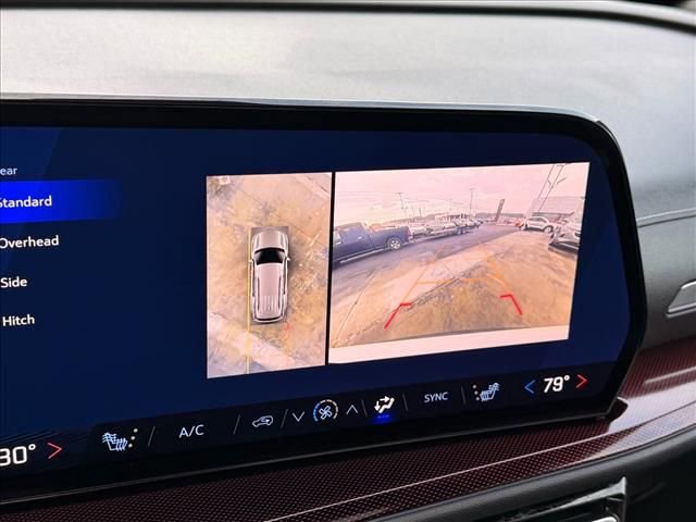 Used 2025 Chevrolet Traverse Z71 w/ Driver Confidence Package image 22