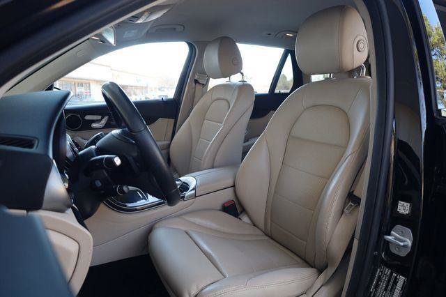 Used 2016 Mercedes-Benz GLC 300 image 15