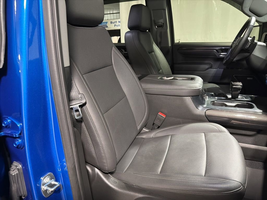 Used 2022 Chevrolet Silverado 1500 LTZ w/ LTZ Premium Package AWD/4WD image 24