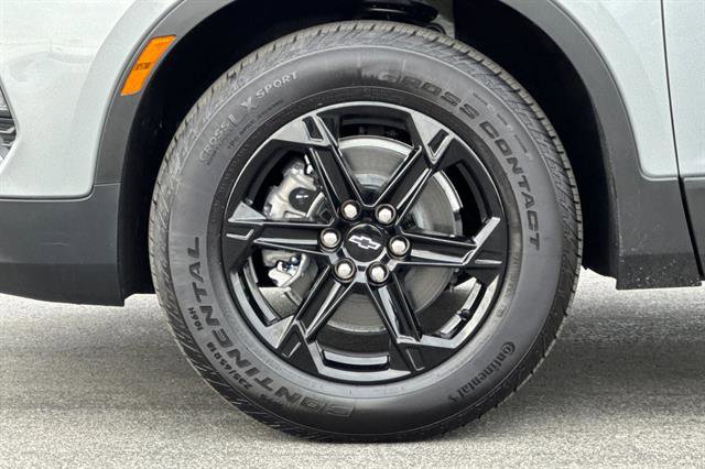 New 2026 Chevrolet Blazer LT w/ Convenience Package image 32