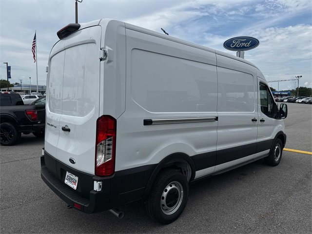New 2025 Ford Transit 250 148 Medium Roof image 5