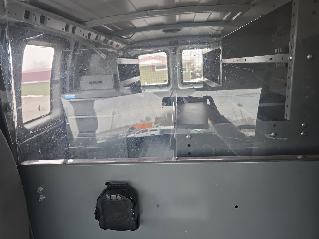 Used 2013 Chevrolet Express 2500 image 29