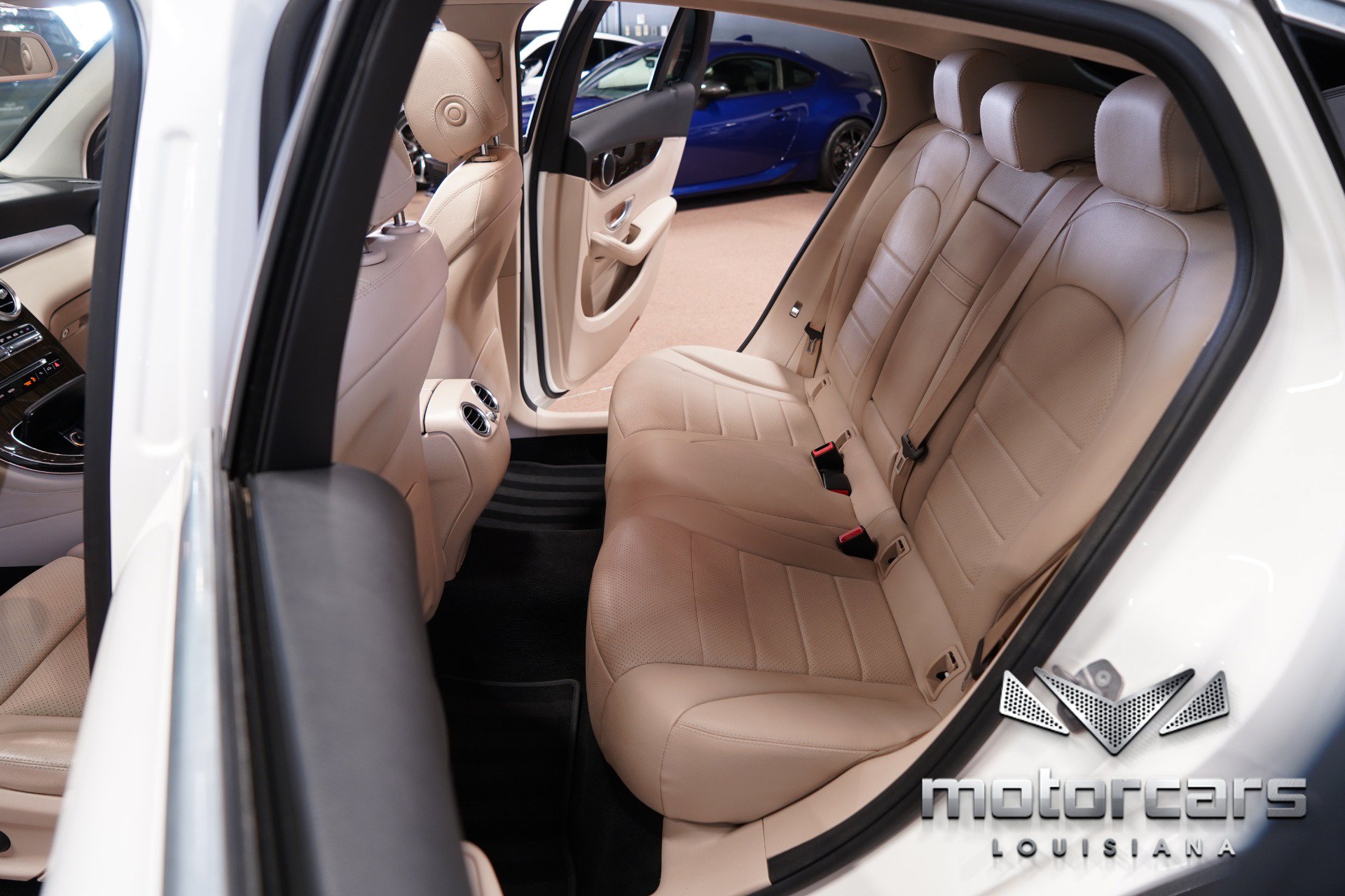 Used 2017 Mercedes-Benz GLC 300 4MATIC Coupe image 36