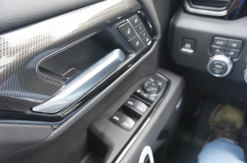 Used 2026 GMC Sierra 3500 AT4 w/ AT4 Premium Plus Package AWD/4WD image 14
