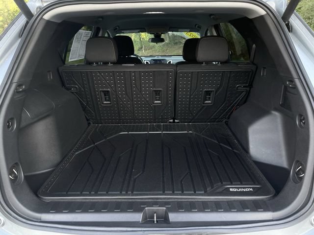 Used 2023 Chevrolet Equinox LT AWD/4WD image 25