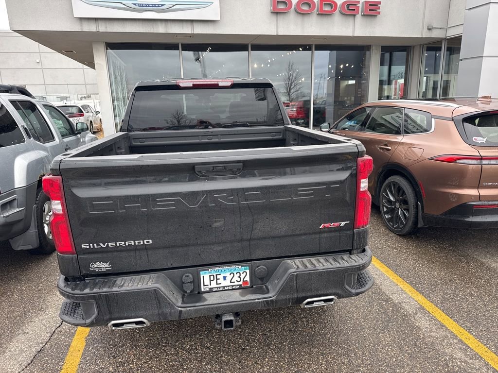 Used 2024 Chevrolet Silverado 1500 RST AWD/4WD image 7