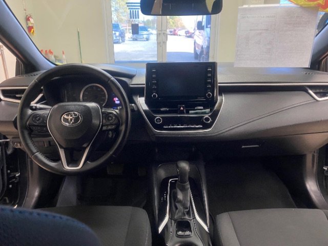 Used 2021 Toyota Corolla SE FWD image 27