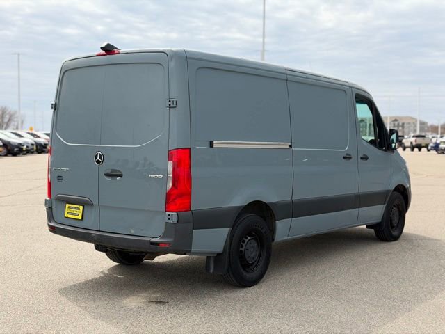 Used 2021 Mercedes-Benz Sprinter 1500 image 9