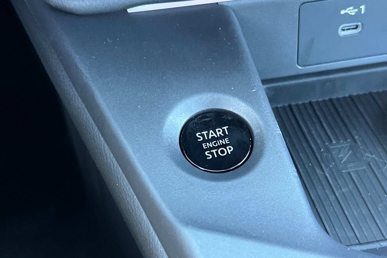 New 2027 Nissan Sentra SR w/ SR Premium Package FWD image 18