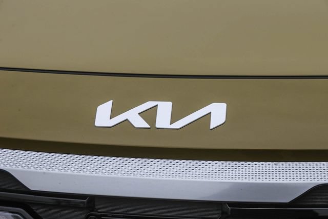 Certified 2024 Kia Seltos SX w/ SX Sunroof Package AWD/4WD image 7
