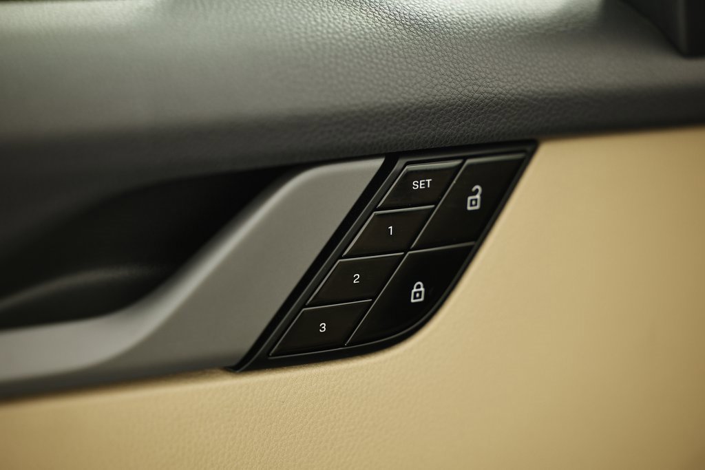 Used 2020 Porsche 911 Carrera S image 21