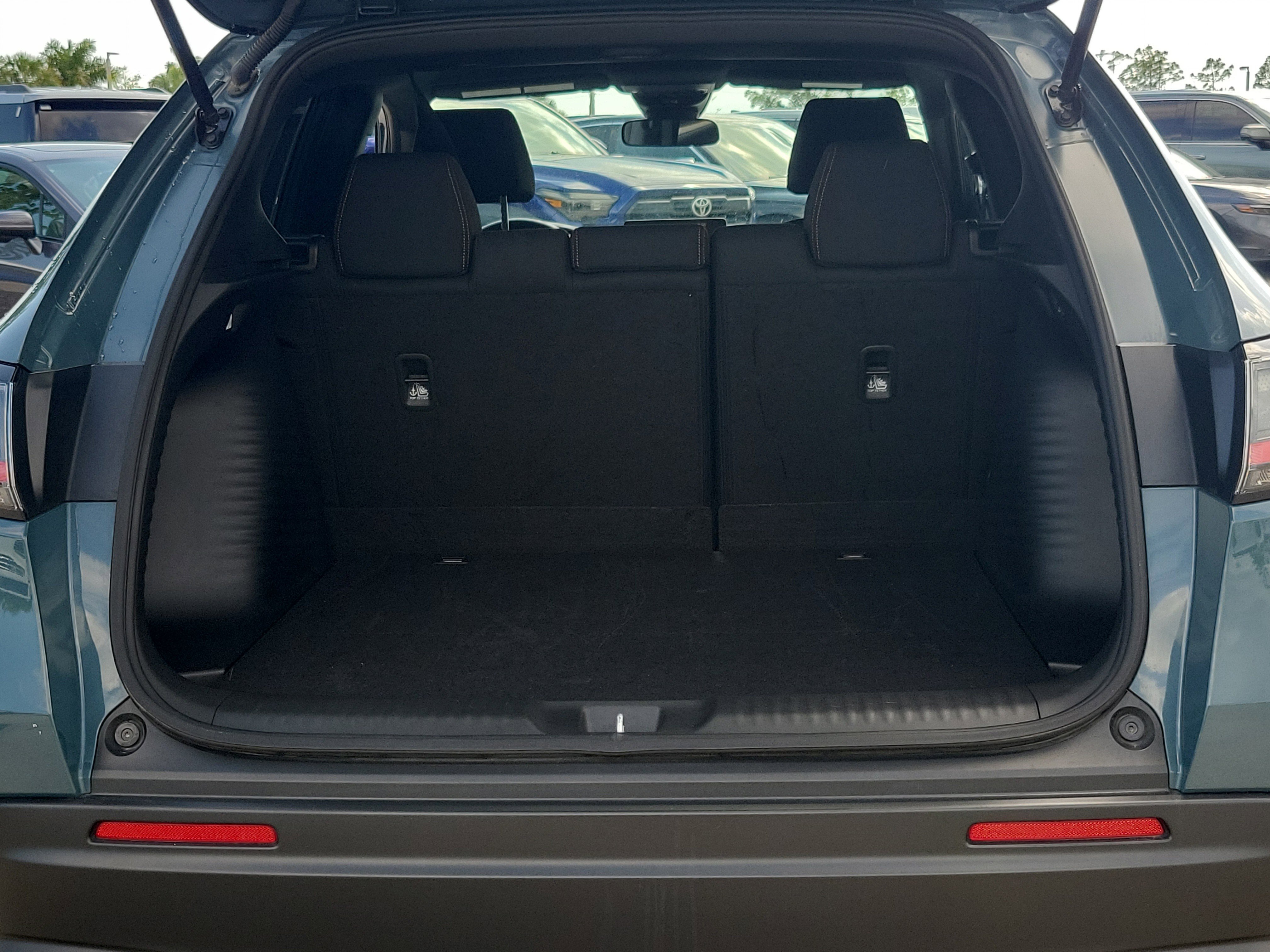 Used 2024 Honda HR-V Sport image 13