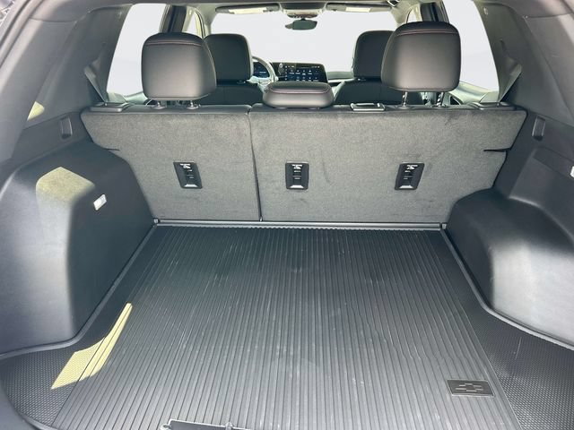 New 2027 Chevrolet Equinox RS w/ Safety and Technology Package FWD image 12