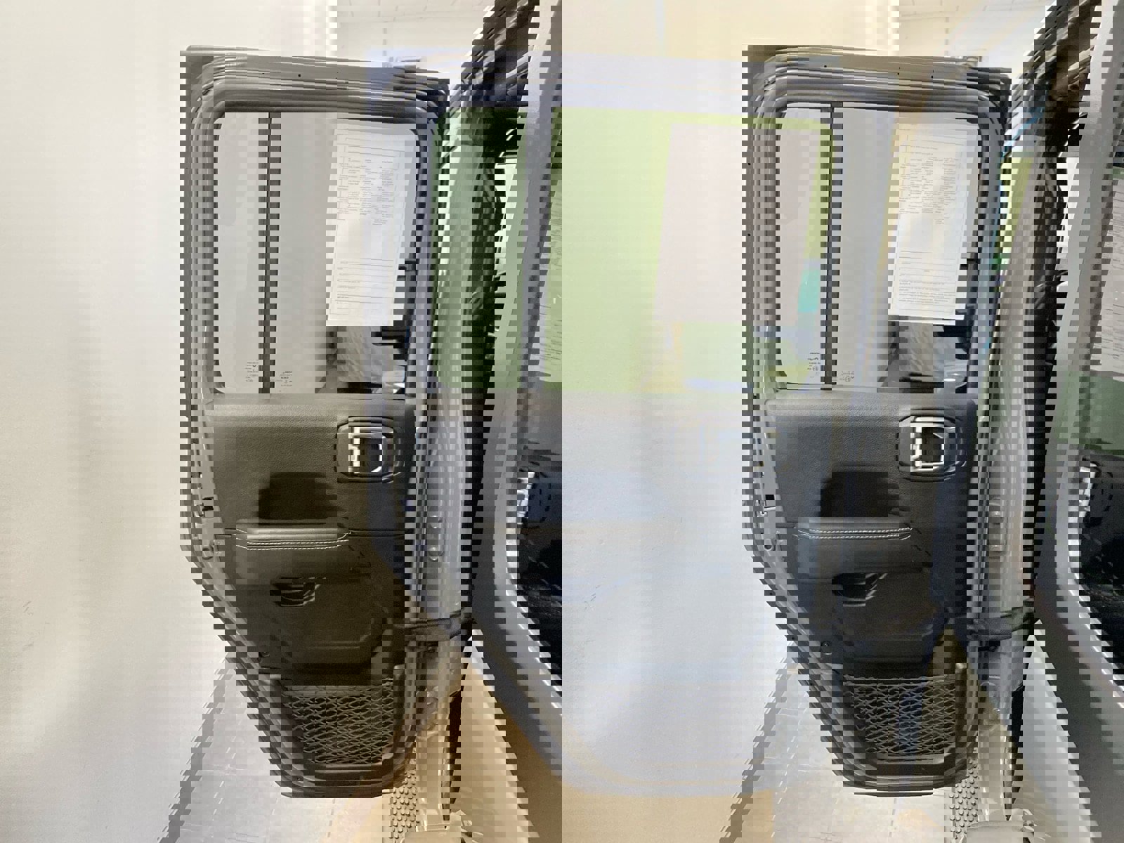 Used 2022 Jeep Wrangler Unlimited Sahara w/ Cold Weather Group image 9