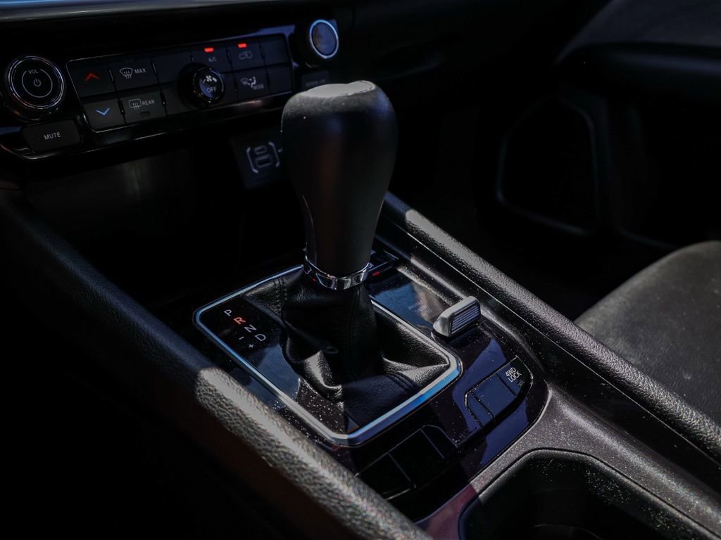 Used 2024 Jeep Compass Latitude image 31