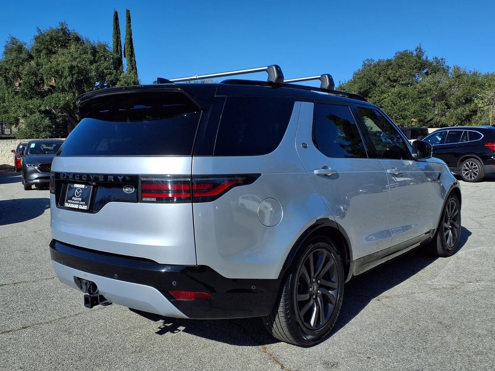 Used 2022 Land Rover Discovery S R-Dynamic image 16