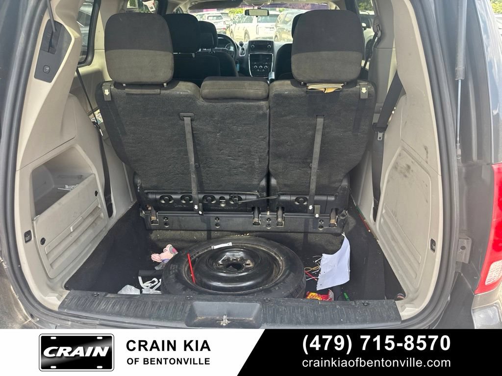 Used 2012 Dodge Grand Caravan SXT FWD image 14