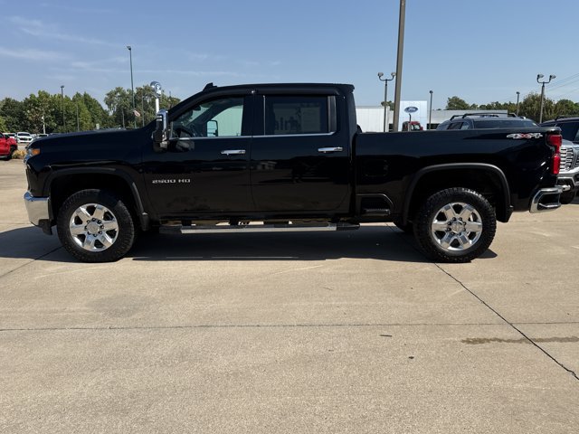 Used 2020 Chevrolet Silverado 2500 LTZ w/ LTZ Convenience Package AWD/4WD image 11