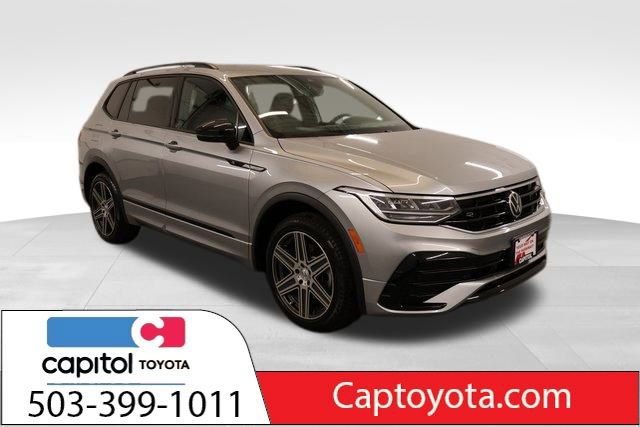 Used 2022 Volkswagen Tiguan SE R-Line