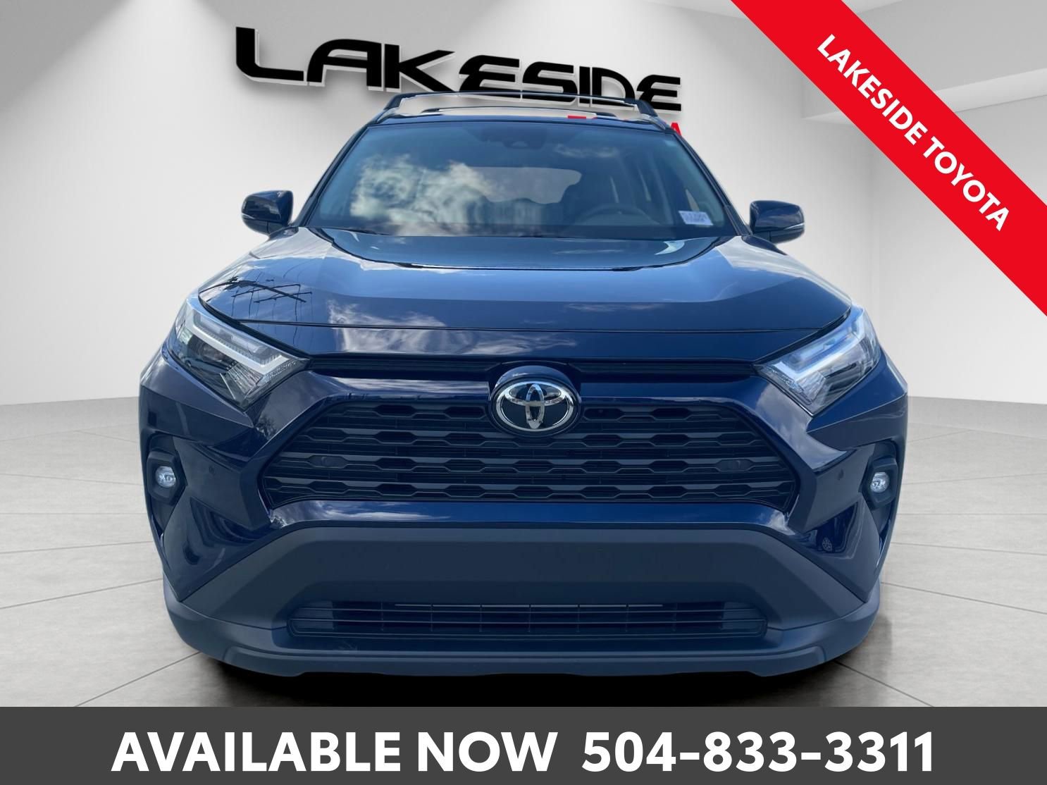 Used 2023 Toyota RAV4 XLE Premium image 9