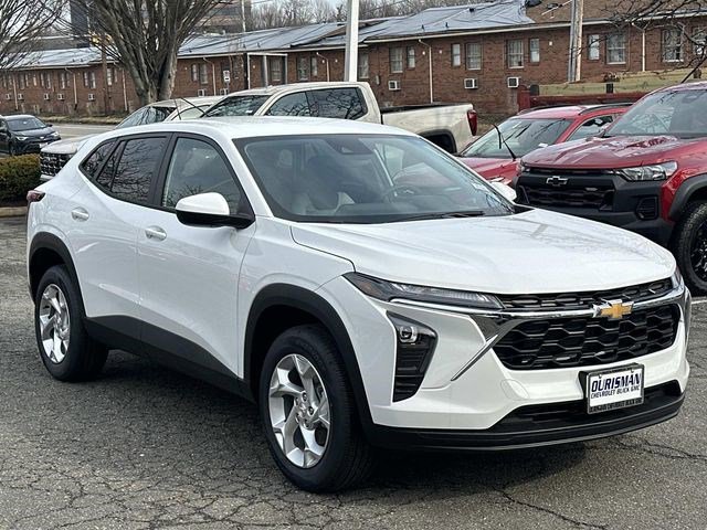 New 2026 Chevrolet Trax LS w/ LS Convenience Package video 1