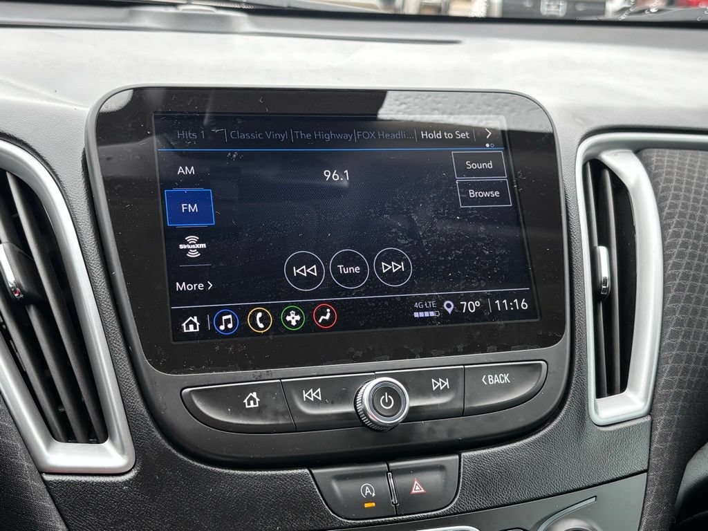 Used 2025 Chevrolet Malibu LT FWD image 17