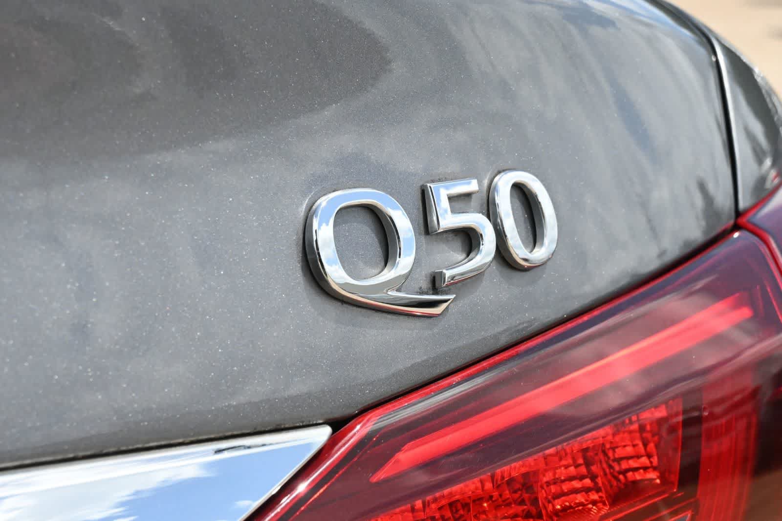 Used 2018 INFINITI Q50 Luxe AWD/4WD image 20