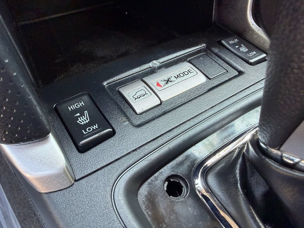 Used 2018 Subaru Forester 2.5i Touring AWD/4WD image 27