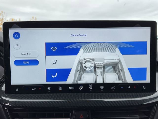 Certified 2024 Ford Escape ST-Line Select w/ Tech Pack #1 image 19