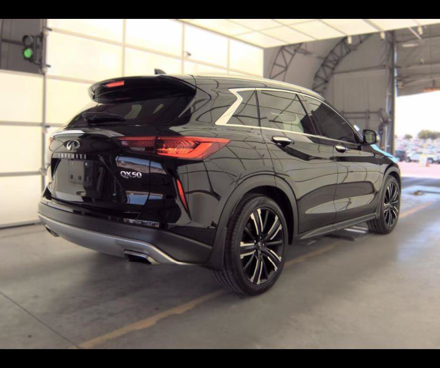 Used 2020 INFINITI QX50 Sensory w/ Proactive Package FWD image 9