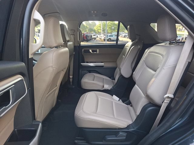 Used 2023 Ford Explorer XLT w/ Equipment Group 202A AWD/4WD image 10