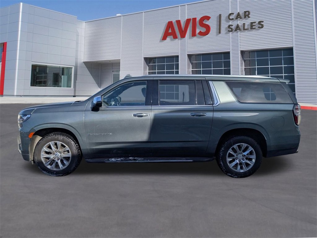 Used 2023 Chevrolet Suburban Premier image 2