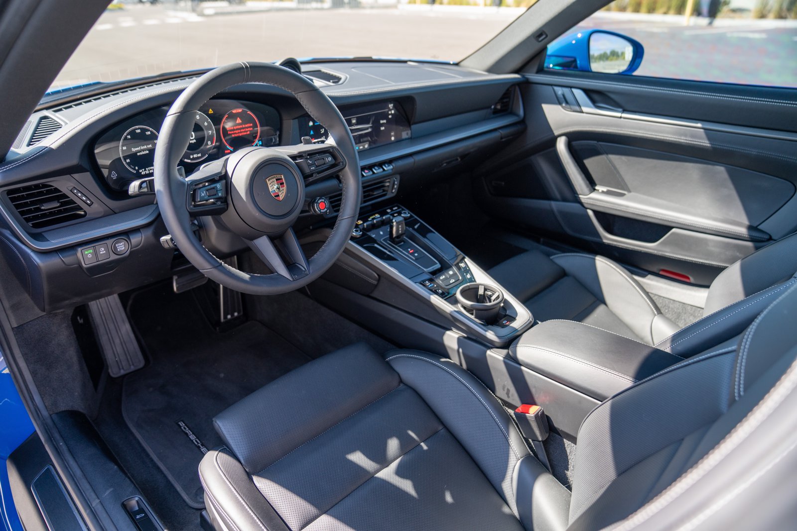 Certified 2025 Porsche 911 Carrera RWD image 4