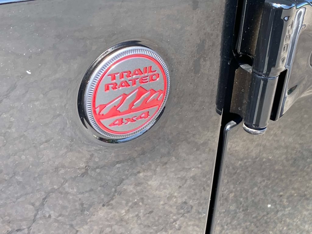 Used 2022 Jeep Wrangler Rubicon AWD/4WD image 12