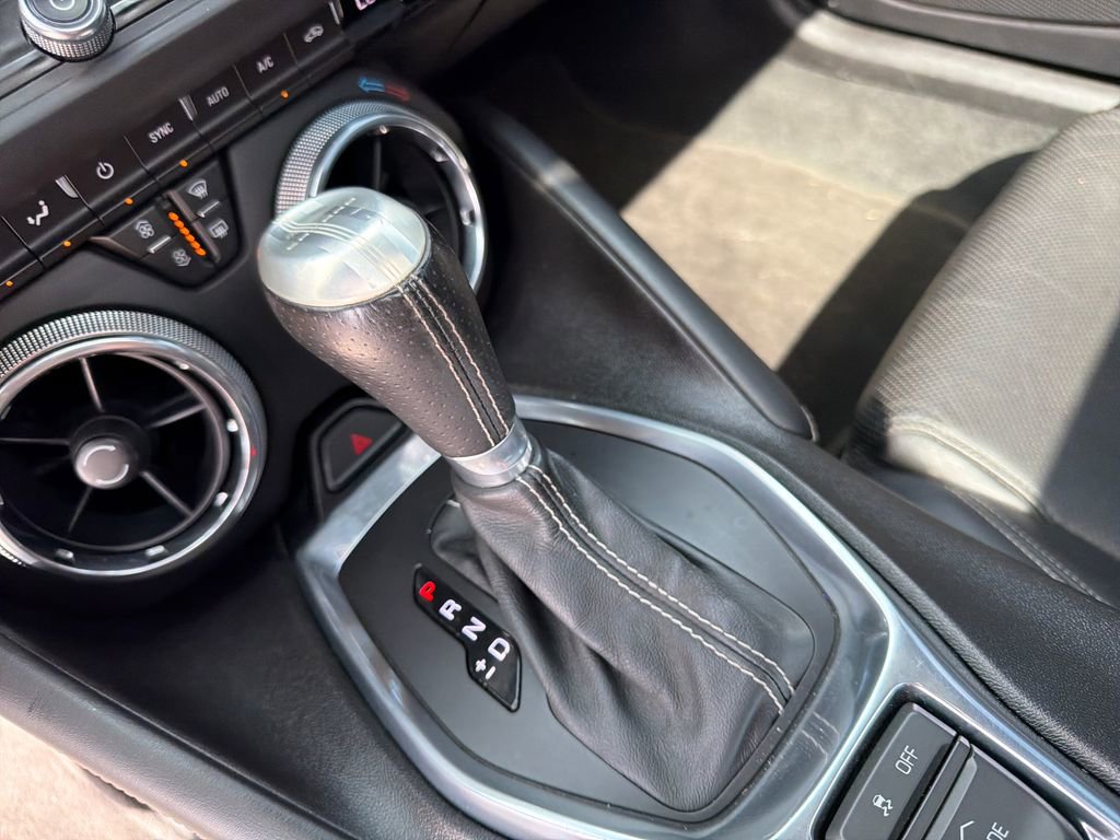 Certified 2016 Chevrolet Camaro SS image 27