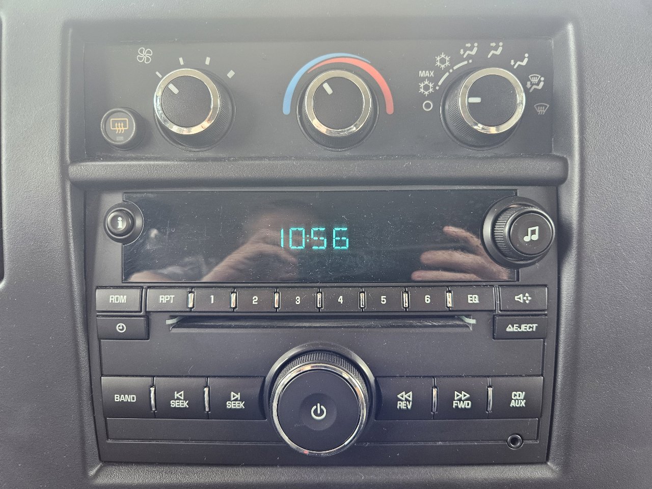 Used 2014 Chevrolet Express 1500 LT w/ LT Preferred Equipment Group AWD/4WD image 32