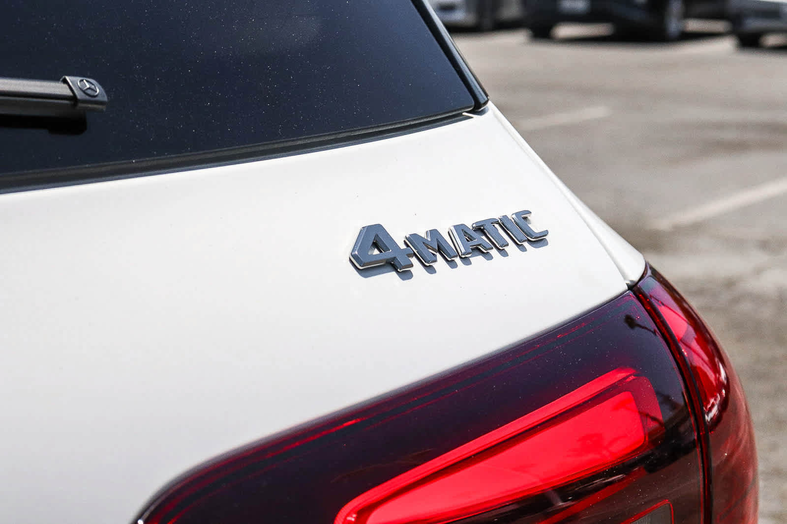 Used 2024 Mercedes-Benz GLE 350 4MATIC image 13