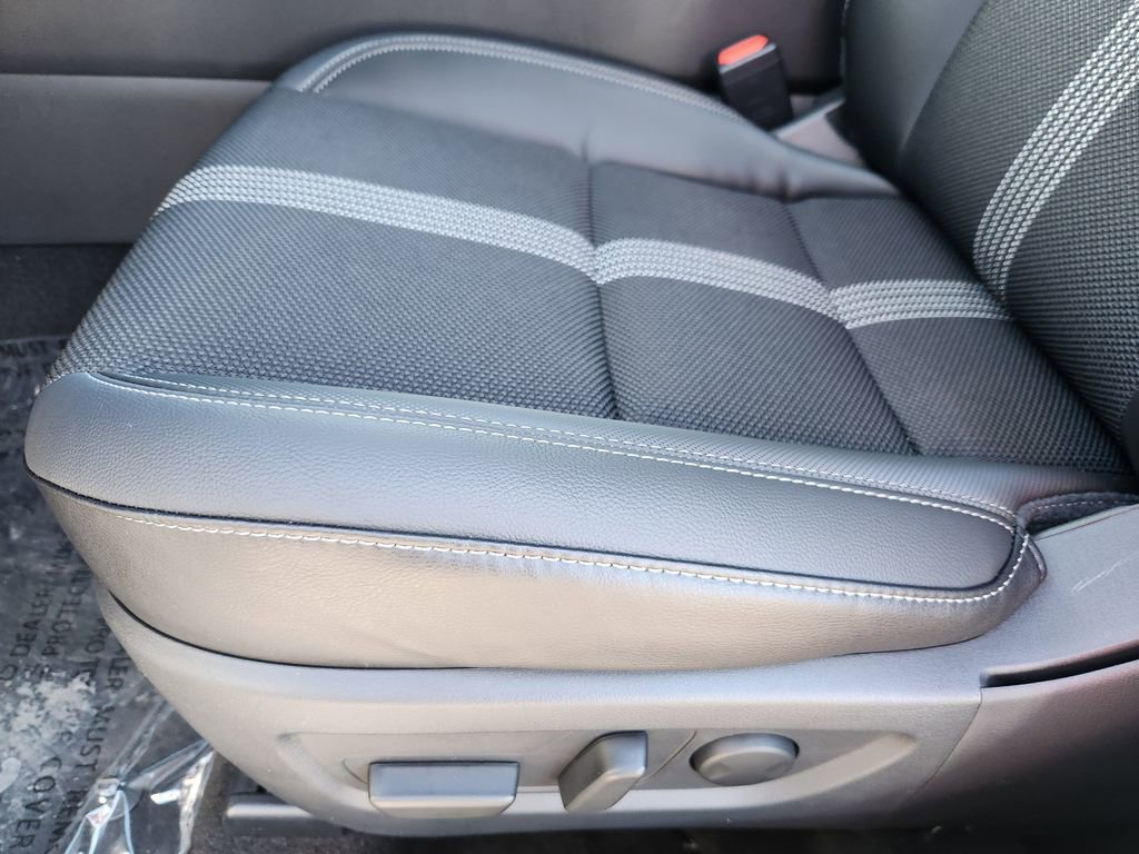 New 2026 MAZDA CX-50 AWD 2.5 S w/ Cargo Package image 15