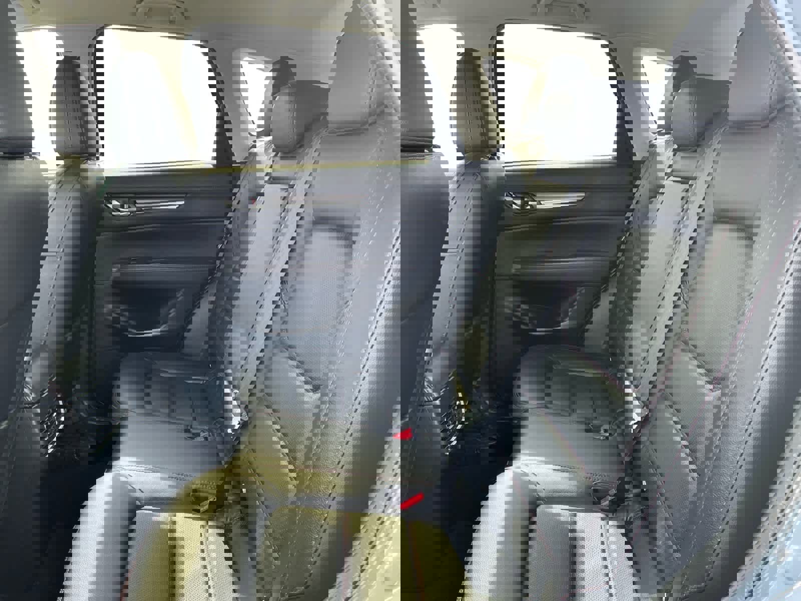 Used 2024 MAZDA CX-5 Carbon Edition image 17