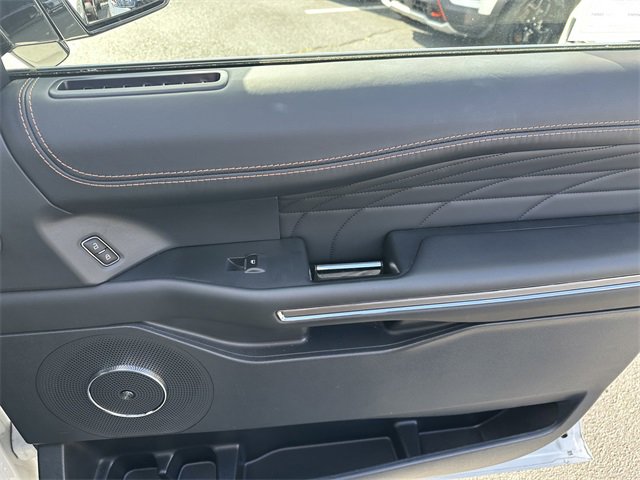 Certified 2024 Ford Expedition Max Platinum image 35