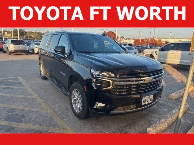 Used 2023 Chevrolet Suburban LT image 1