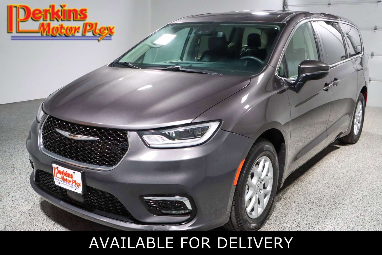 Used 2023 Chrysler Pacifica Touring-L
